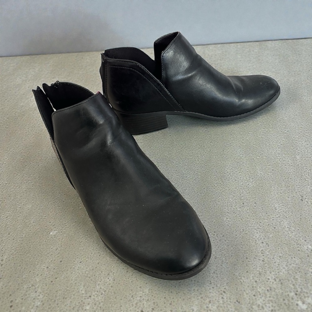 Cityclassified Black Ankle Boots
